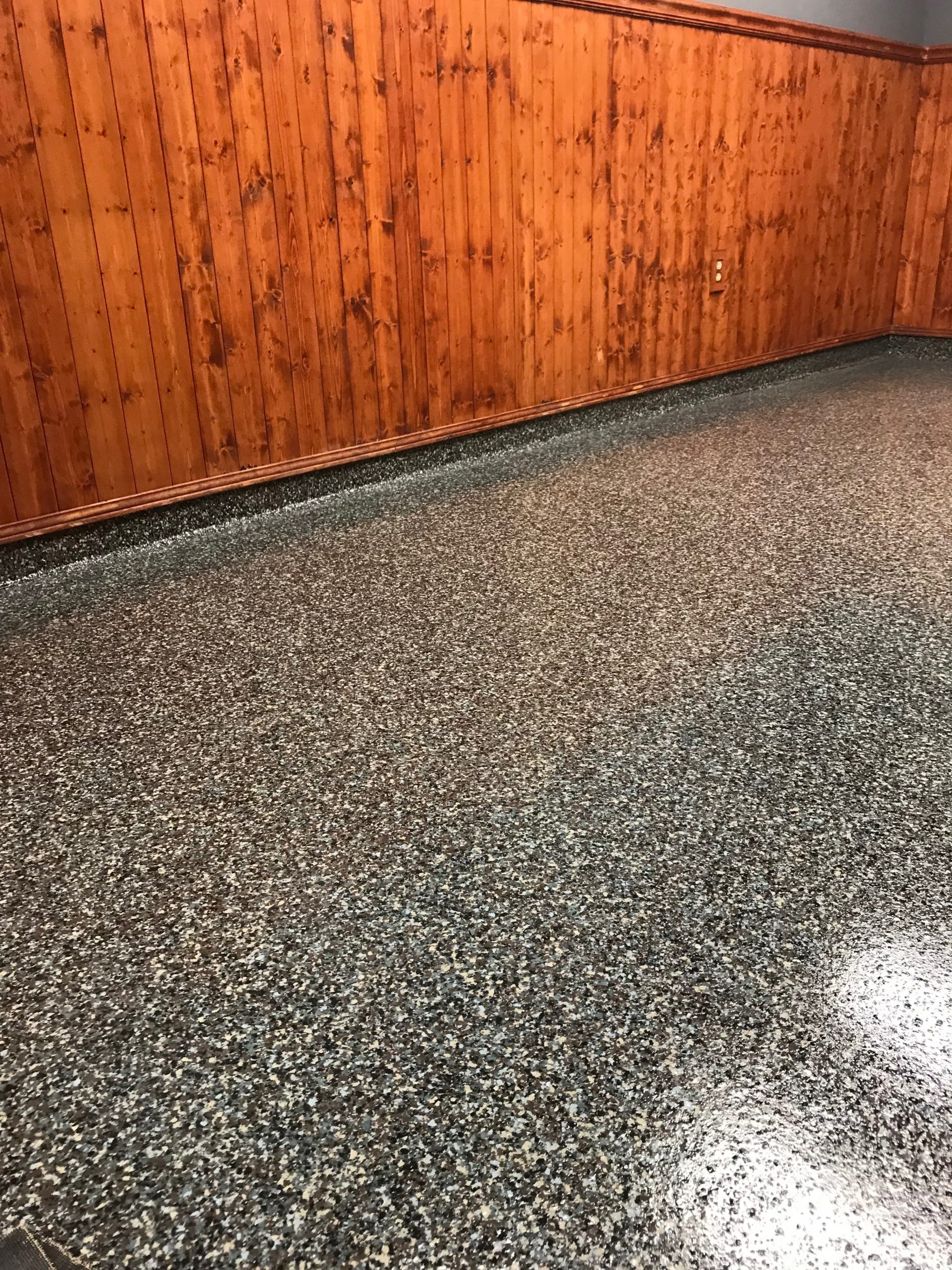Manufacturing-Industrial Epoxy Floor Coating with Decorative Flake and Polyaspartic Resinous Coatings